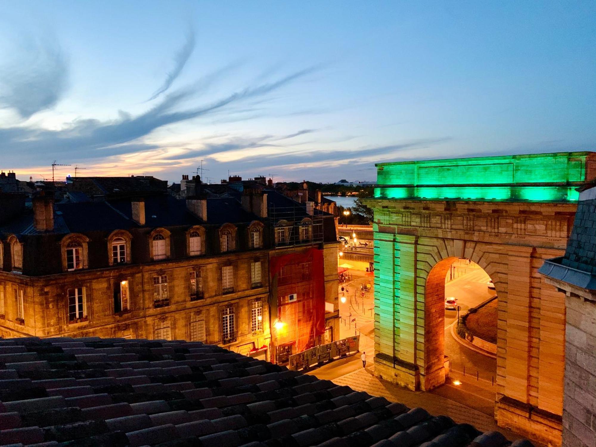 Bordeaux Terrace Apartment Bagian luar foto