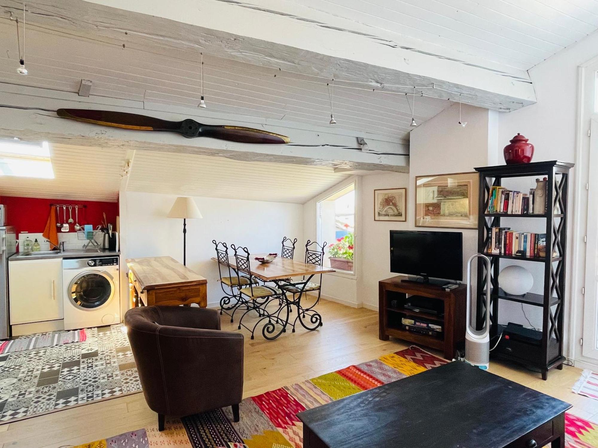 Bordeaux Terrace Apartment Bagian luar foto