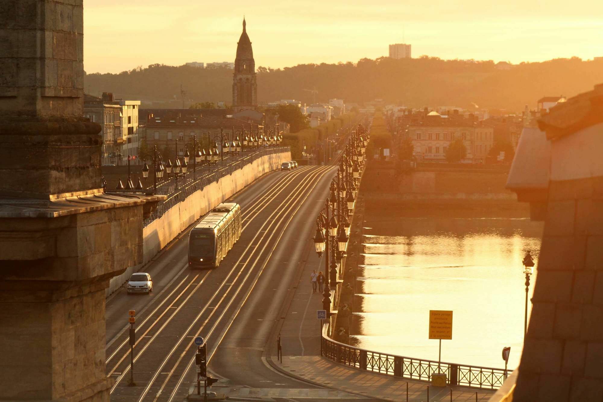 Bordeaux Terrace Apartment Bagian luar foto